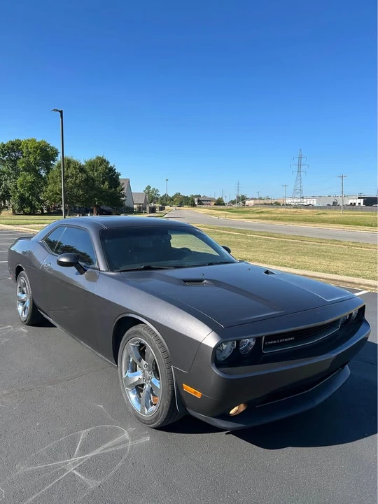 2013 Dodge Challenger 3rd Gen - Image 3 of 11