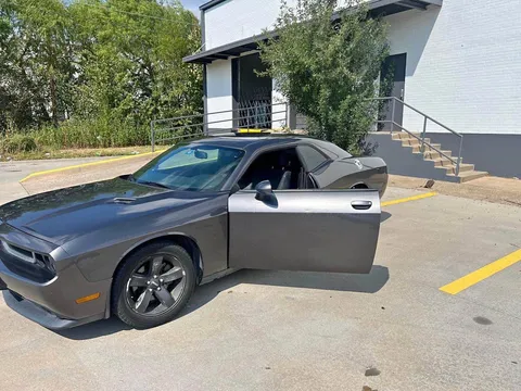 2013 Dodge Challenger SXT Coupe