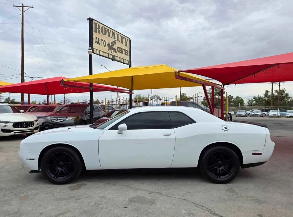 2013 Dodge Challenger 3rd Gen - Image 4 of 8