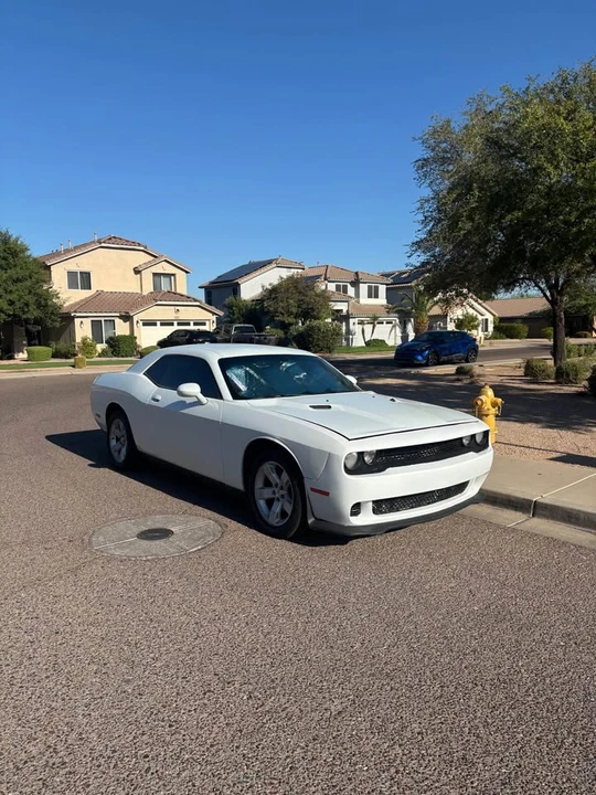 2013 Dodge Challenger 3rd Gen - Image 4 of 8