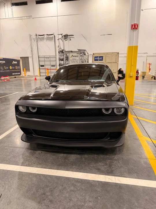 2013 Dodge Challenger 3rd Gen - Image 2 of 8