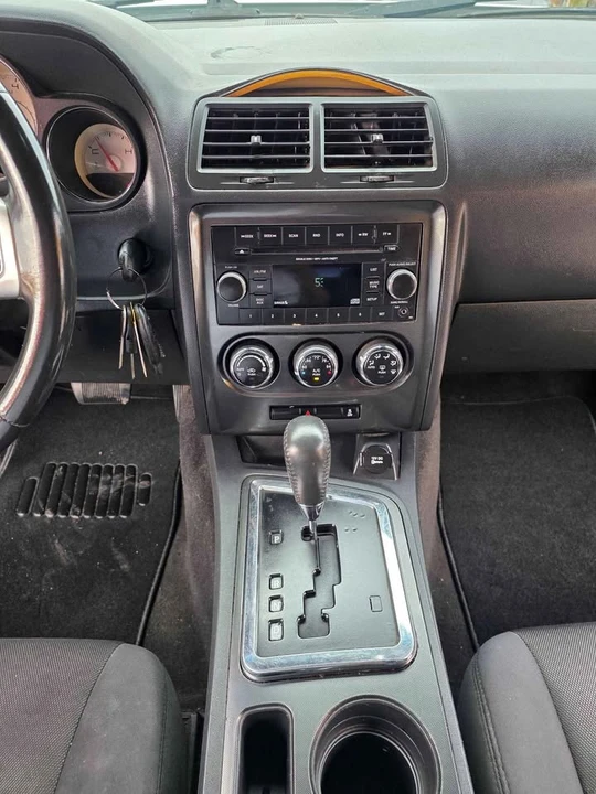 2013 Dodge Challenger 3rd Gen - Image 7 of 8