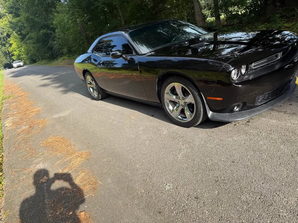 2013 Dodge Challenger 3rd Gen - Image 2 of 12
