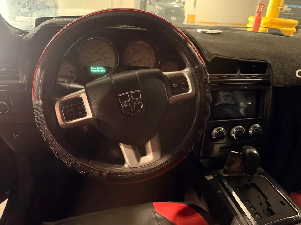 2013 Dodge Challenger 3rd Gen - Image 5 of 8