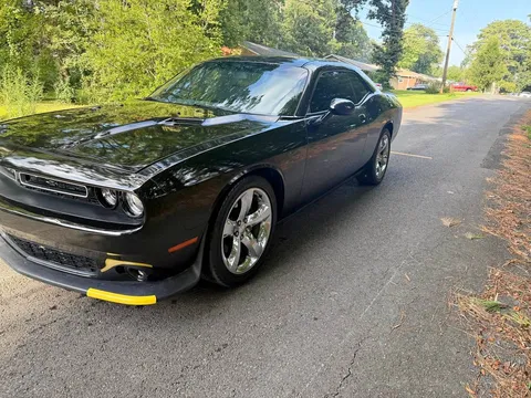 2013 Dodge Challenger SXT Coupe 2D