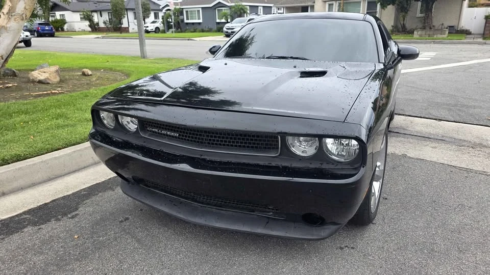 2013 Dodge Challenger 3rd Gen - Image 2 of 9