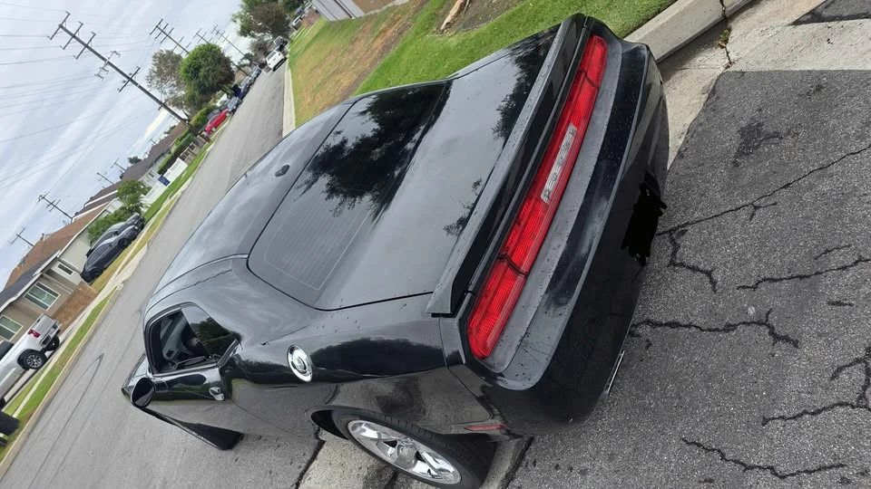 2013 Dodge Challenger 3rd Gen - Image 6 of 9
