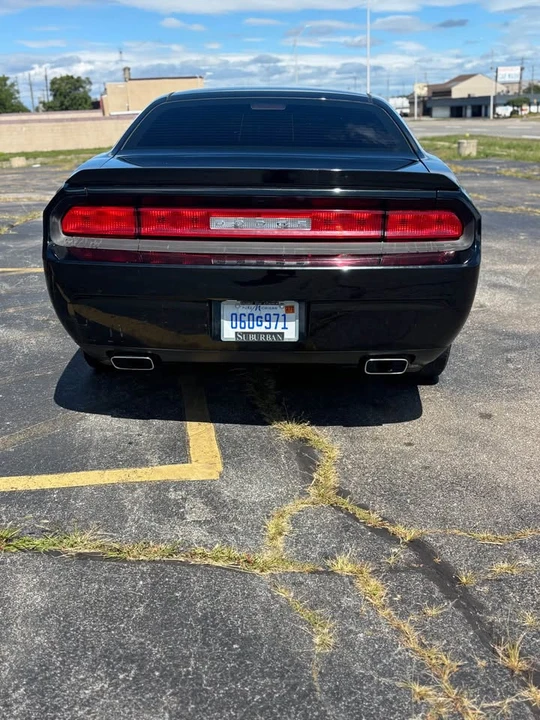 2013 Dodge Challenger 3rd Gen - Image 6 of 9