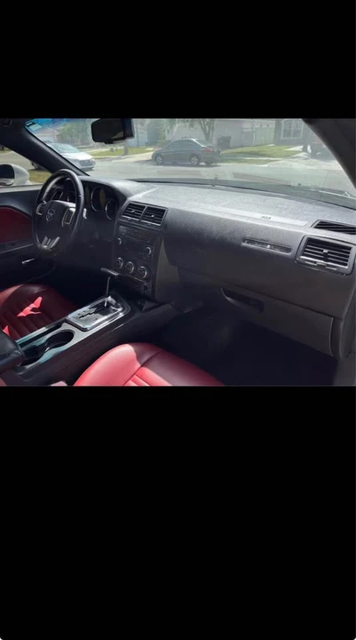 2013 Dodge Challenger 3rd Gen - Image 5 of 7