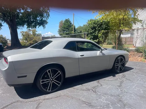 2013 Dodge Challenger SXT Coupe 2D