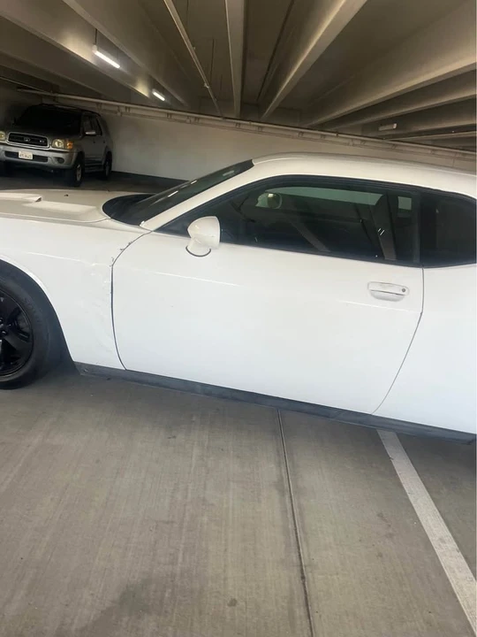 2013 Dodge Challenger 3rd Gen - Image 3 of 7