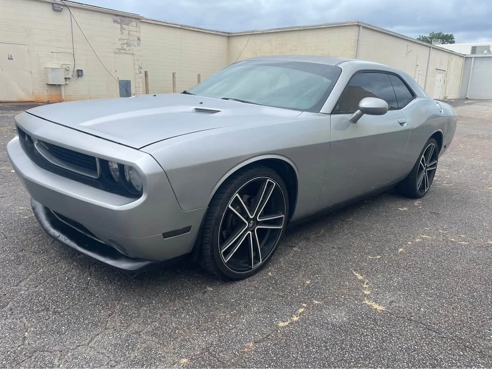 2013 Dodge Challenger 3rd Gen - Image 3 of 9