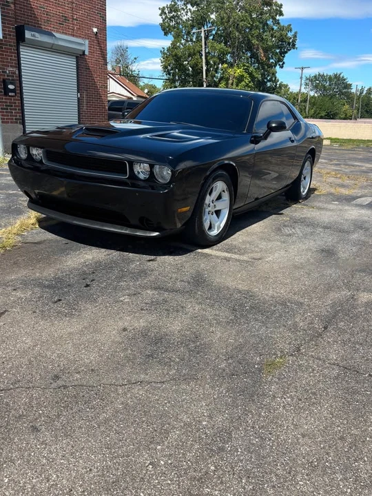 2013 Dodge Challenger 3rd Gen - Image 3 of 9