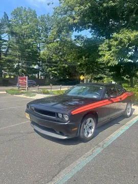 2013 Dodge Challenger SXT Coupe 2D
