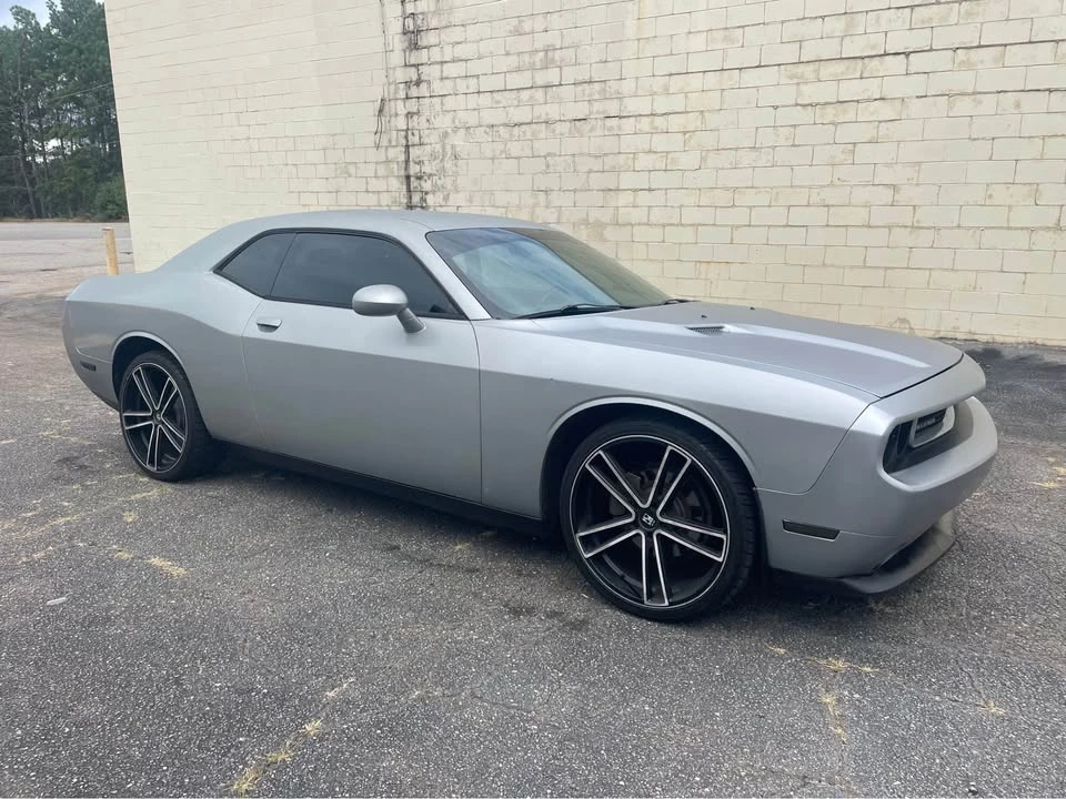 2013 Dodge Challenger 3rd Gen - Image 2 of 9