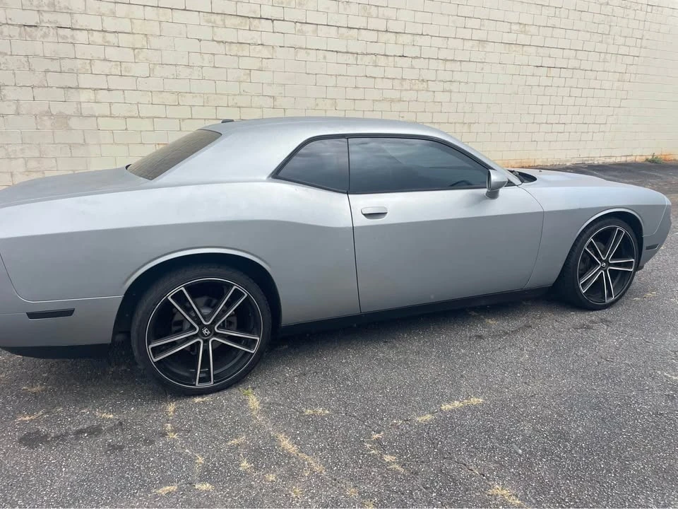 2013 Dodge Challenger 3rd Gen - Image 4 of 9