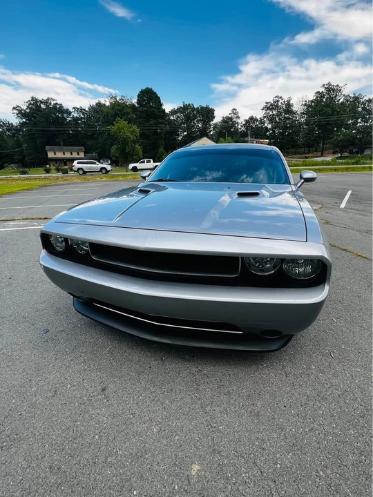 2013 Dodge Challenger 3rd Gen - Image 3 of 12