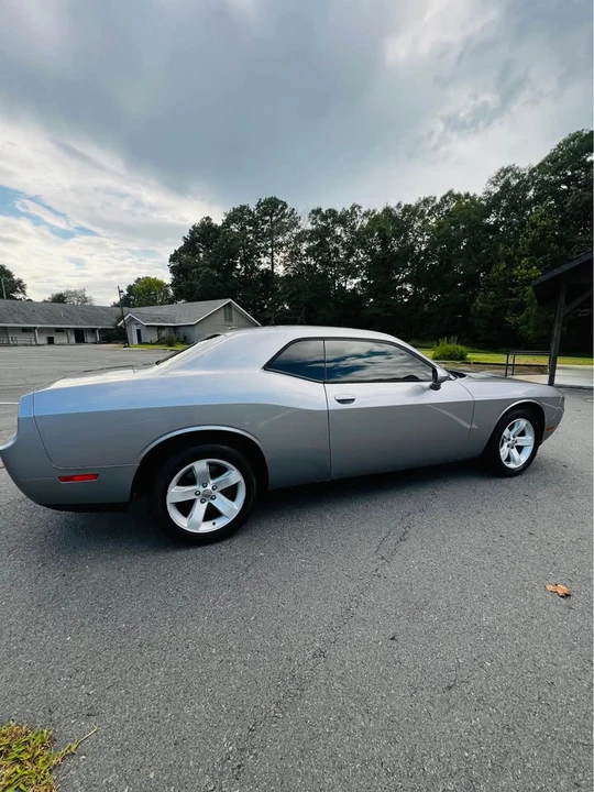 2013 Dodge Challenger 3rd Gen - Image 7 of 12