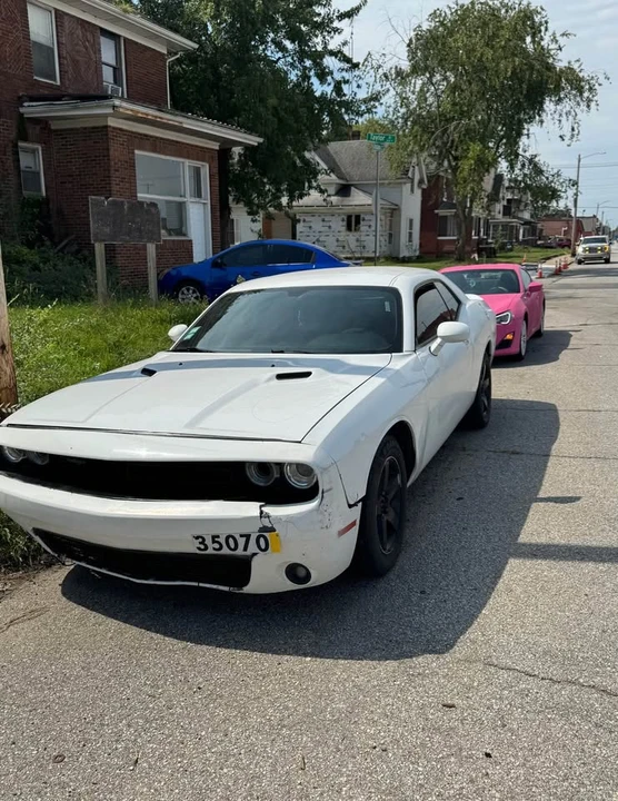 2013 Dodge Challenger 3rd Gen - Image 3 of 6