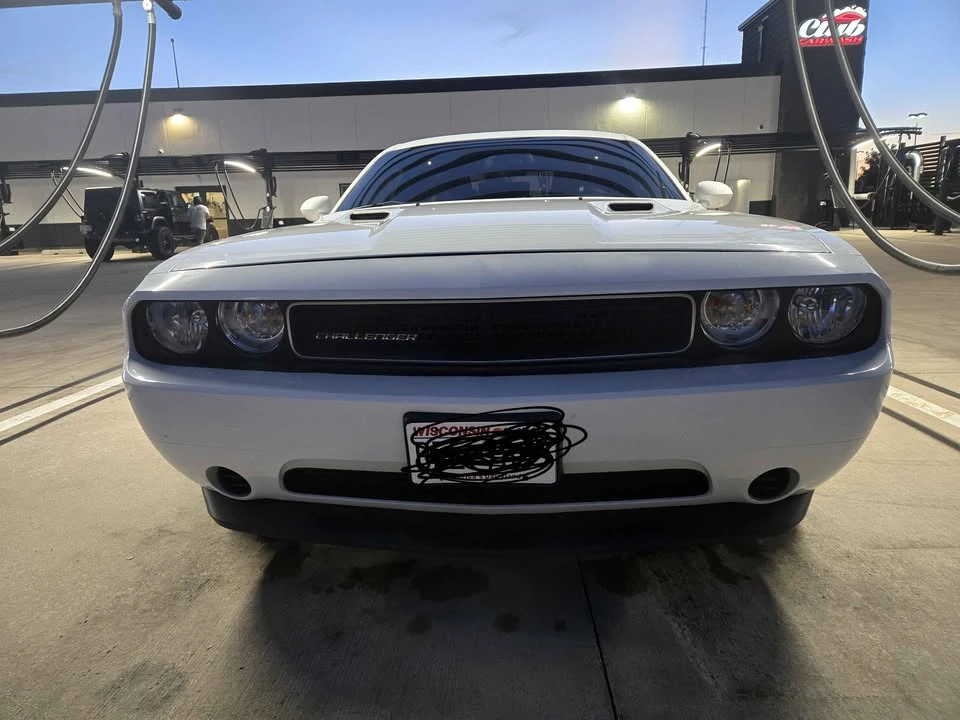 2013 Dodge Challenger 3rd Gen - Image 2 of 13