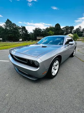 2013 Dodge Challenger SXT Coupe 2D