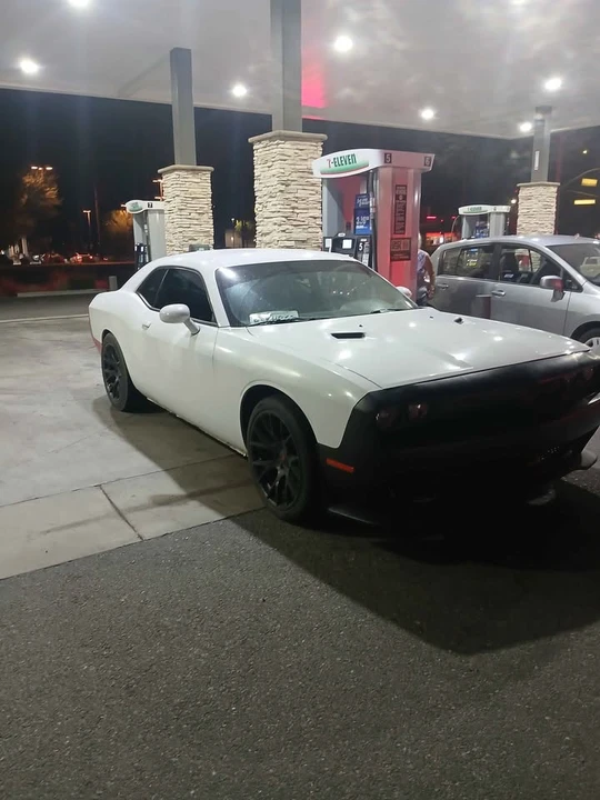 2013 Dodge Challenger 3rd Gen - Image 7 of 8