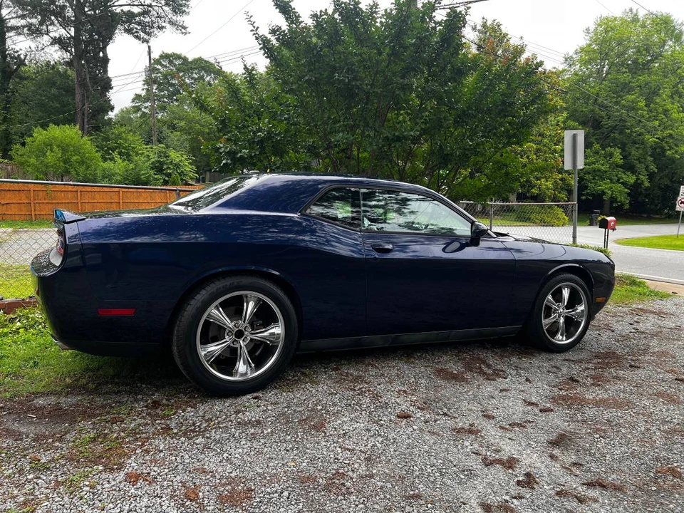 2013 Dodge Challenger 3rd Gen - Image 14 of 24