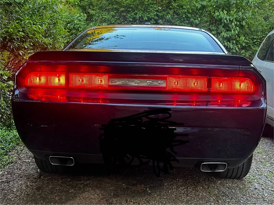 2013 Dodge Challenger 3rd Gen - Image 16 of 24
