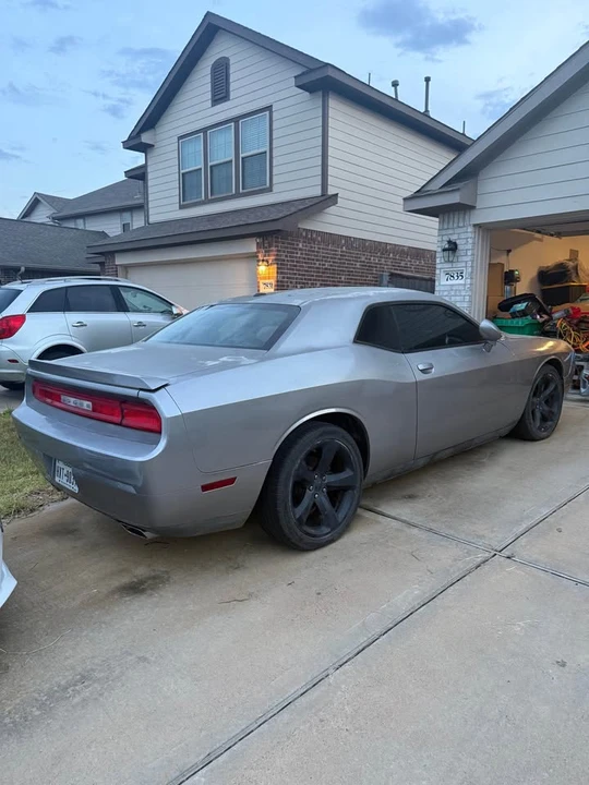 2013 Dodge Challenger 3rd Gen - Image 3 of 9
