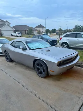 2013 Dodge Challenger SXT