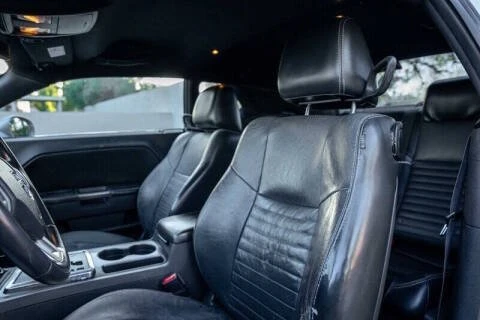 2013 Dodge Challenger 3rd Gen - Image 10 of 16