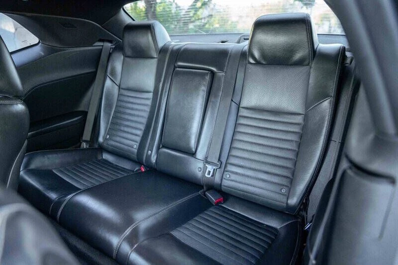 2013 Dodge Challenger 3rd Gen - Image 15 of 17