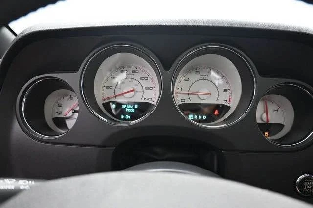2013 Dodge Challenger 3rd Gen - Image 7 of 11