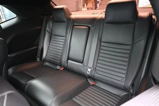 2013 Dodge Challenger 3rd Gen - Image 10 of 11