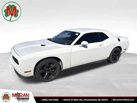 2013 Dodge Challenger SXT Plus