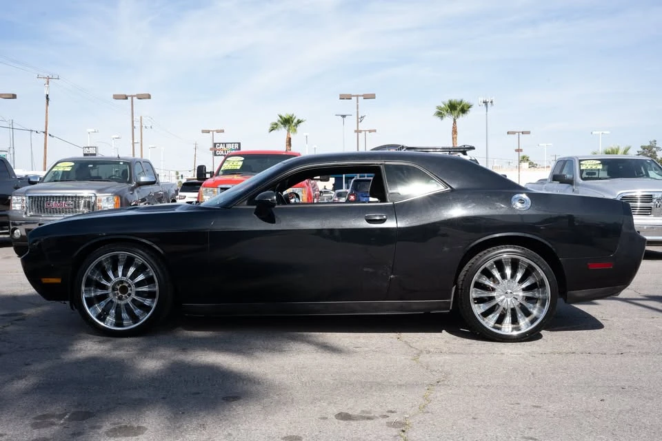 2013 Dodge Challenger 3rd Gen - Image 16 of 20