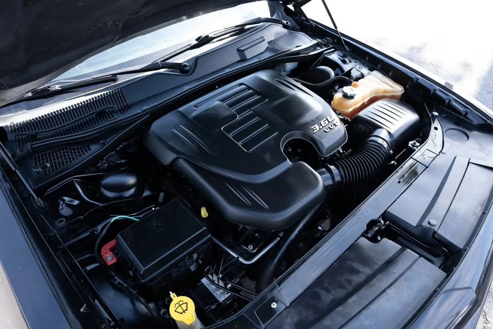 2013 Dodge Challenger 3rd Gen - Image 3 of 20