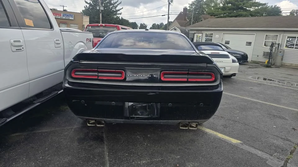2013 Dodge Challenger 3rd Gen - Image 3 of 10
