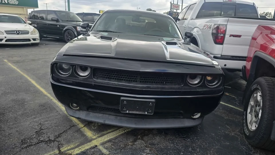 2013 Dodge Challenger 3rd Gen - Image 5 of 10