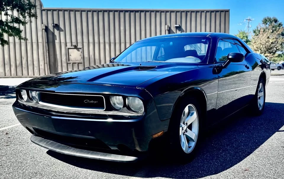2013 Dodge Challenger 3rd Gen - Image 8 of 18