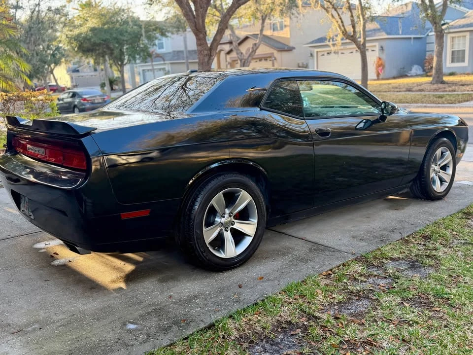 2013 Dodge Challenger 3rd Gen - Image 4 of 8