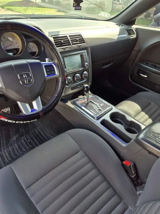2013 Dodge Challenger 3rd Gen - Image 5 of 8