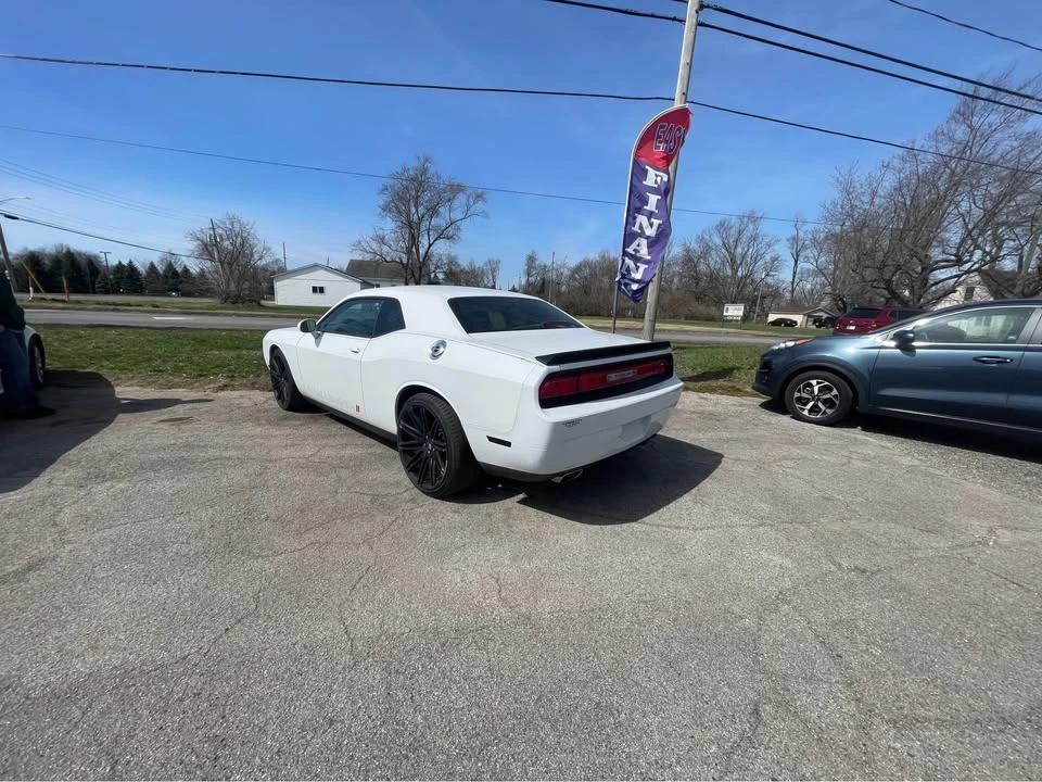 2013 Dodge Challenger - Image 3 of 7