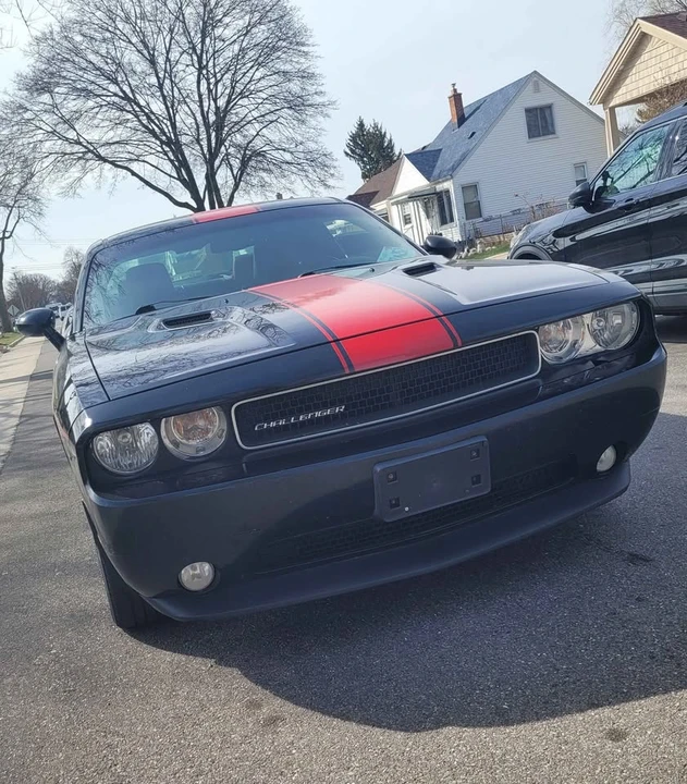 2013 Dodge Challenger - Image 8 of 19
