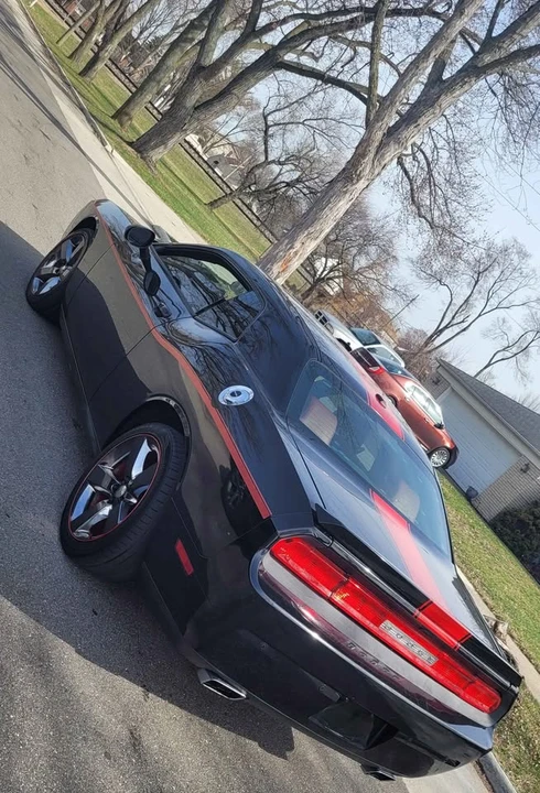 2013 Dodge Challenger - Image 6 of 19