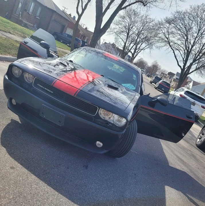 2013 Dodge Challenger - Image 7 of 19
