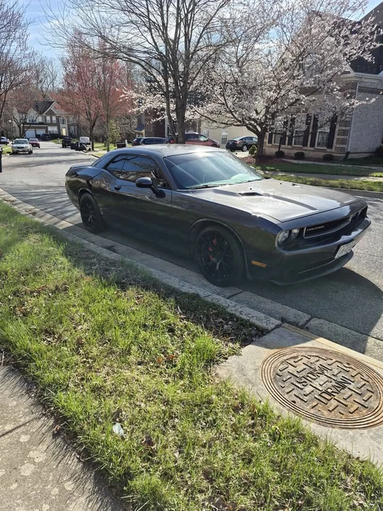 2013 Dodge Challenger 3rd Gen - Image 4 of 8