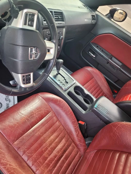 2013 Dodge Challenger - Image 16 of 19