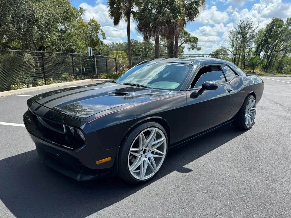 2013 Dodge Challenger 3rd Gen - Image 4 of 11