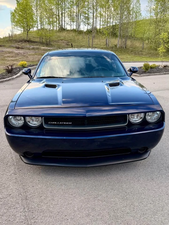 2013 Dodge Challenger 3rd Gen - Image 6 of 18